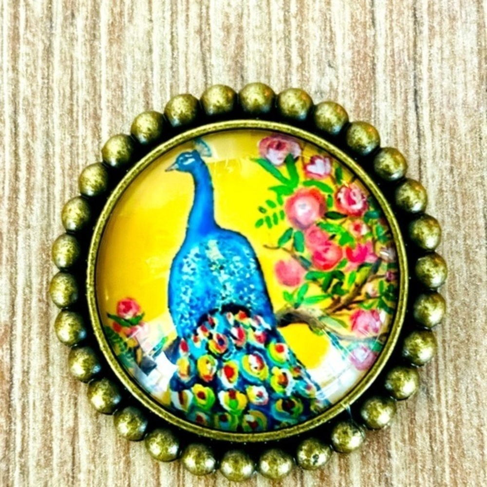 Retro Style Peacock Brooch, NWT, Handmade, Unworn